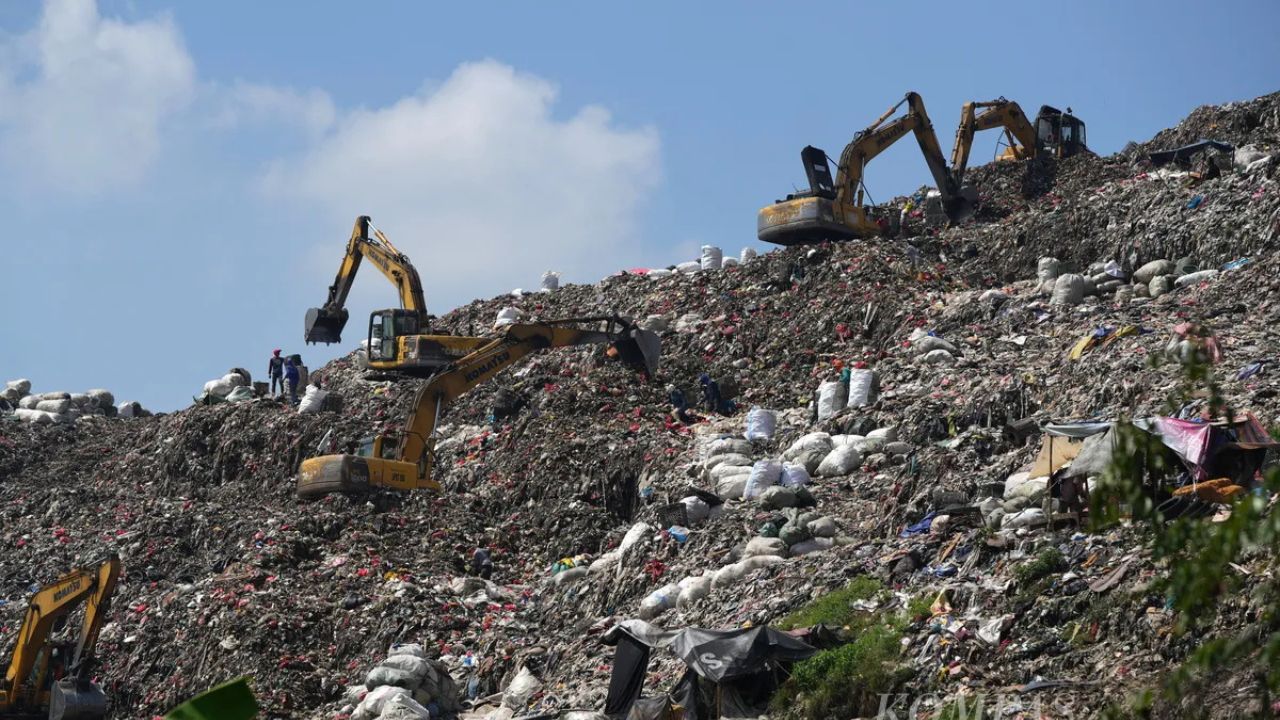 Perpres Baru Tandai Era Baru Pengelolaan Sampah Terintegrasi KLH Pastikan Koordinasi Lintas Sektor dan Danantara Siap Dorong Investasi WTE