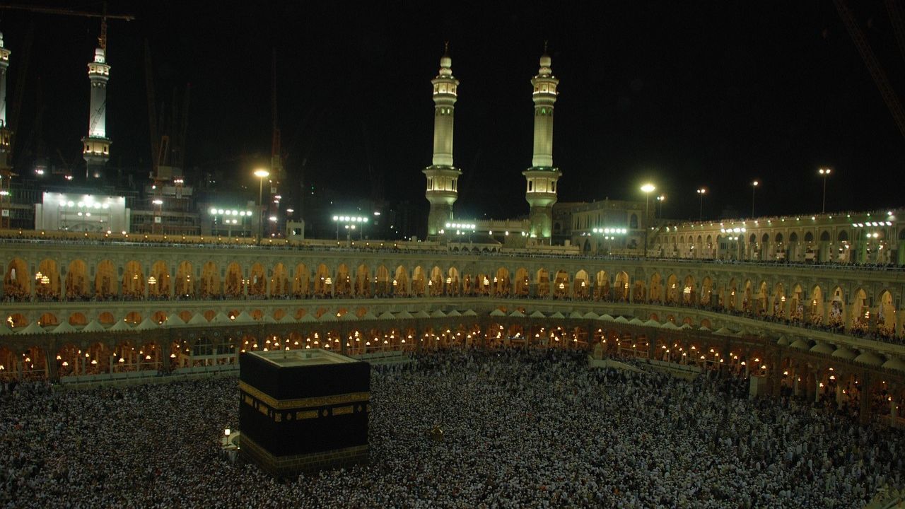 Ilustrasi Biaya Haji 1 - FNA COVER ARTIKEL