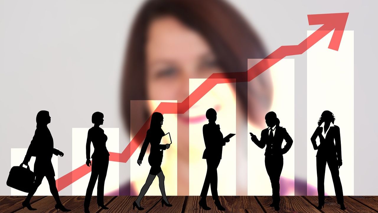 PENGUSAHA MUDA - FNA COVER ARTIKEL