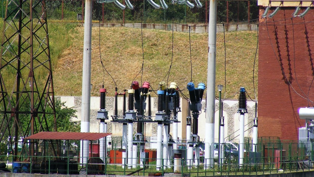 Ilustrasi Pembangkit Listrik